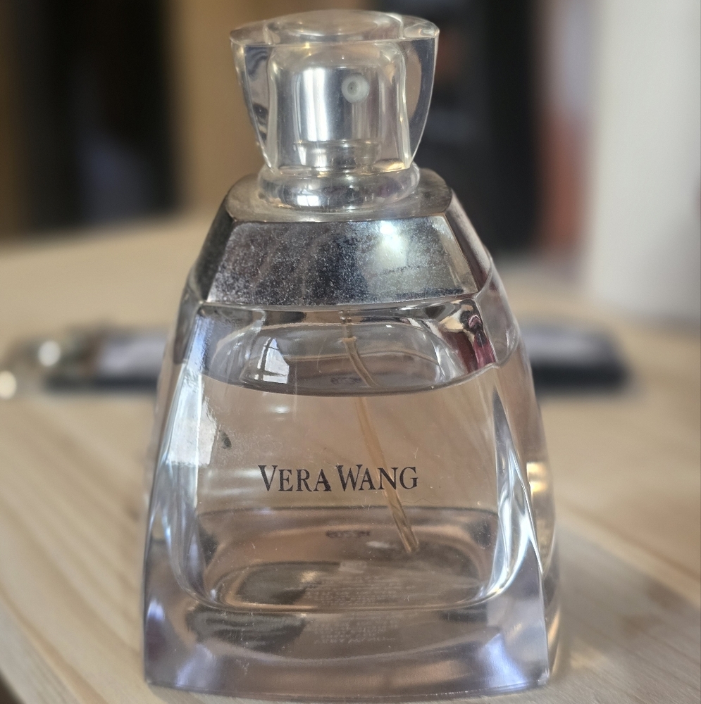 Vera Wang Perfume